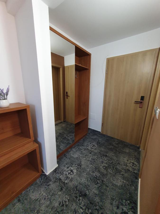 Stay Inn Rediu Valea Lupului  Exterior photo